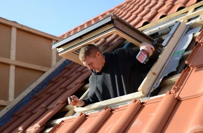 Pose de fenêtres de toit Velux à Tincques